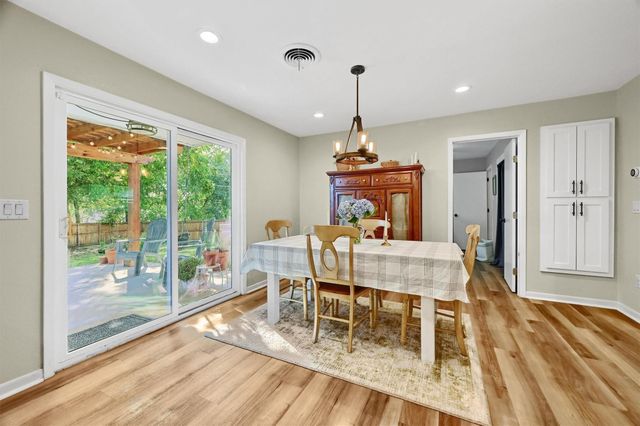 2000 Brenda Avenue, Denison, TX 75020