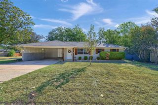 2000 Brenda Avenue, Denison, TX 75020