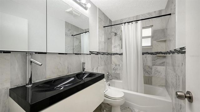 3681 STOKES DR DRIVE, Sarasota, FL 34232
