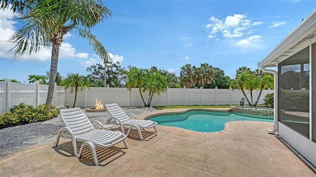 3681 STOKES DR DRIVE, Sarasota, FL 34232