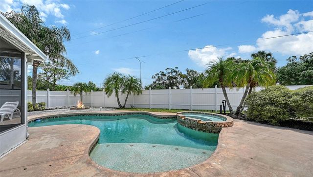 3681 STOKES DR DRIVE, Sarasota, FL 34232