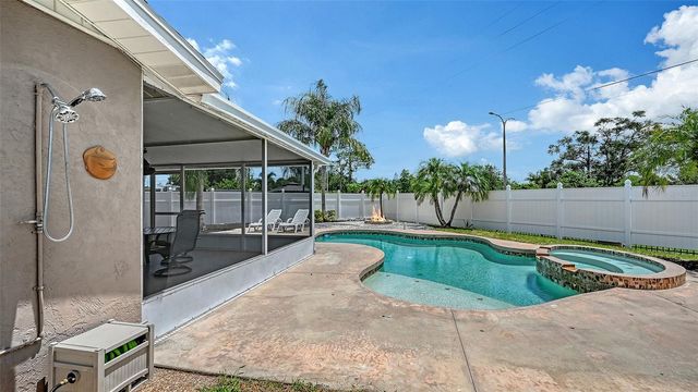 3681 STOKES DR DRIVE, Sarasota, FL 34232