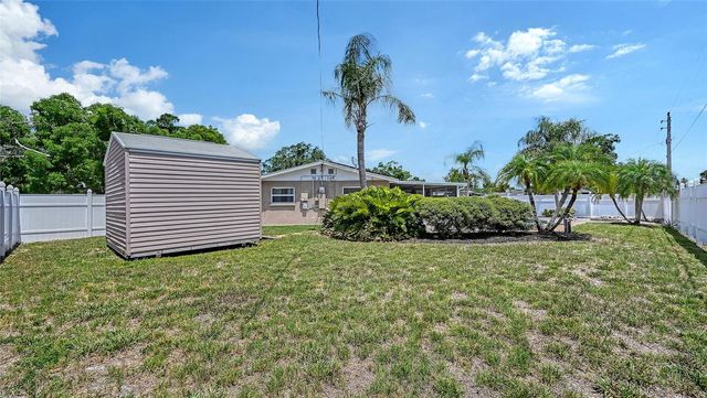 3681 STOKES DR DRIVE, Sarasota, FL 34232