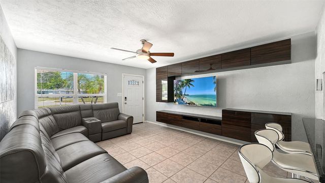 3681 STOKES DR DRIVE, Sarasota, FL 34232