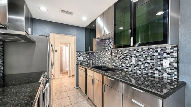 3681 STOKES DR DRIVE, Sarasota, FL 34232