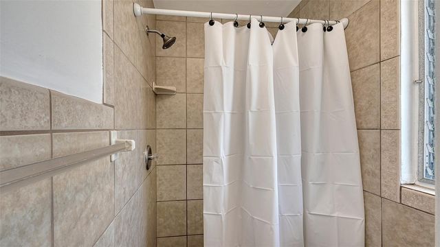 3681 STOKES DR DRIVE, Sarasota, FL 34232