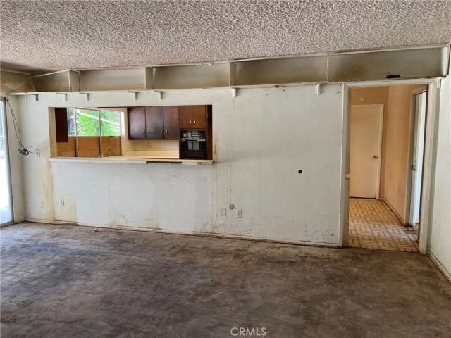 22235 Parthenia Street, Canoga Park, CA 91304
