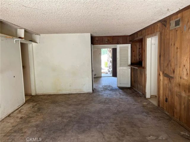 22235 Parthenia Street, Canoga Park, CA 91304