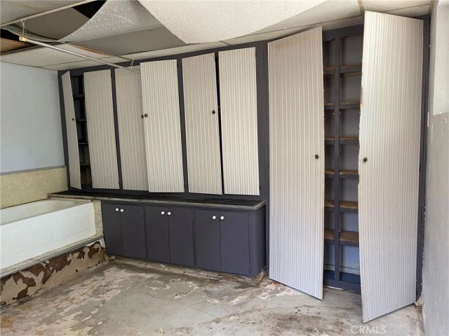 22235 Parthenia Street, Canoga Park, CA 91304
