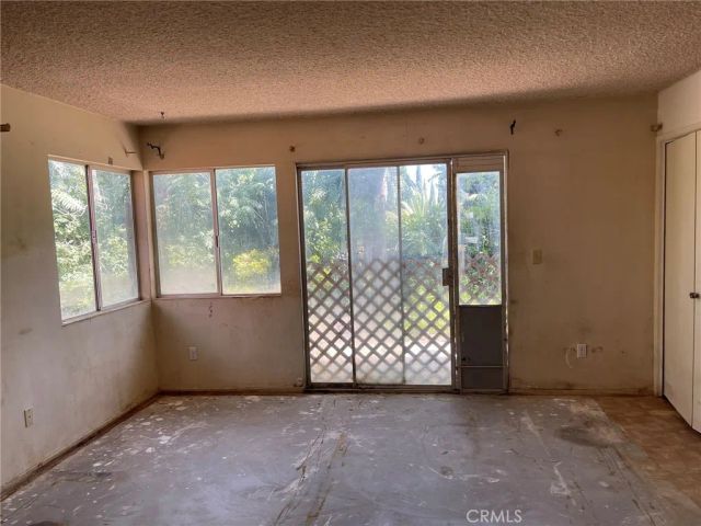 22235 Parthenia Street, Canoga Park, CA 91304