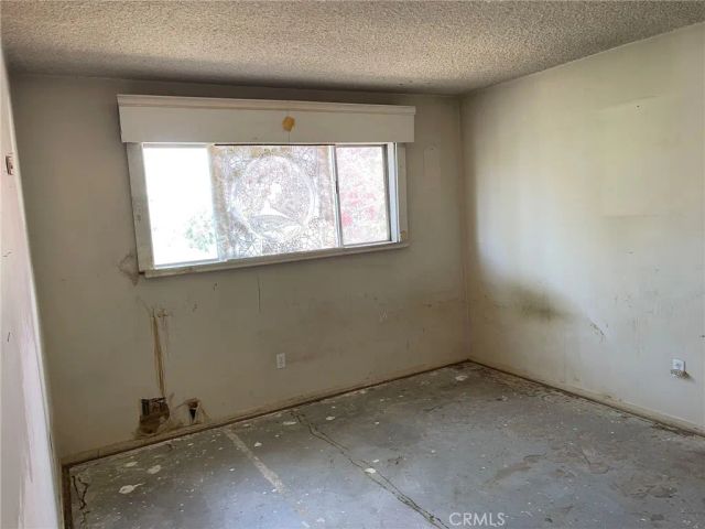 22235 Parthenia Street, Canoga Park, CA 91304