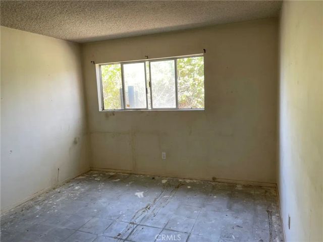 22235 Parthenia Street, Canoga Park, CA 91304