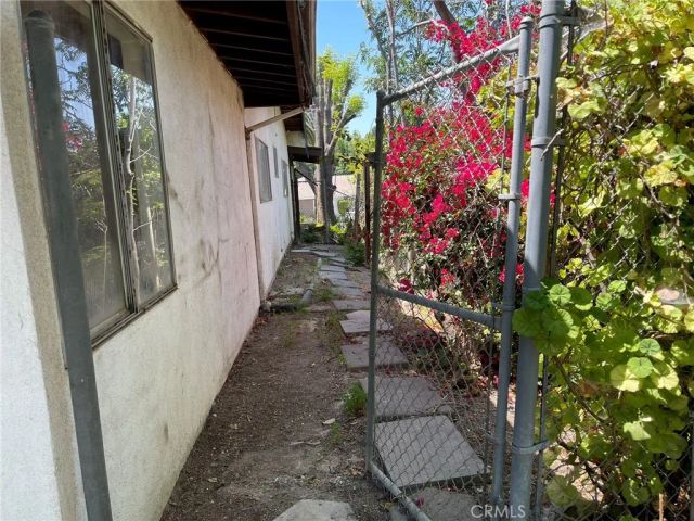 22235 Parthenia Street, Canoga Park, CA 91304