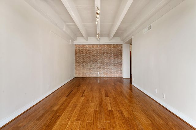 3600 Montrose Boulevard 904, Houston, TX 77006