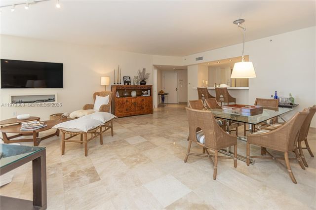 9559 Collins Ave S7-D, Surfside, FL 33154