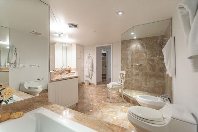 9559 Collins Ave S7-D, Surfside, FL 33154