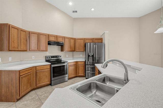 2361 CIMMARON ASH WAY, Apopka, FL 32703