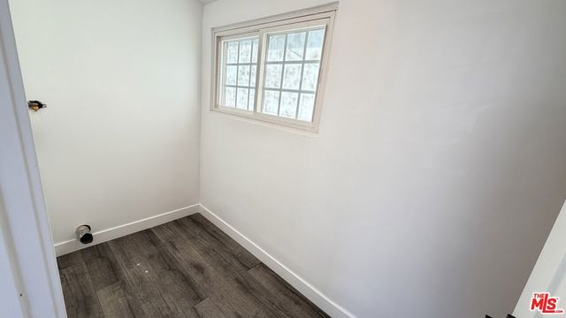 10554 Lanark Street, Los Angeles, CA 91352