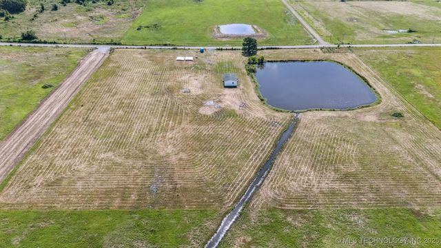 2490 S 4280 Road, Chelsea, OK 74016