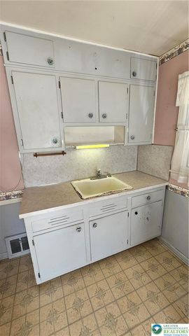 301 Tobias Drive, Hellertown Boro, PA 18055