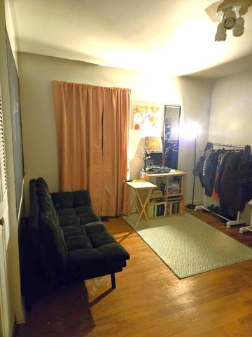 411 Seward Street, Park Forest, IL 60466