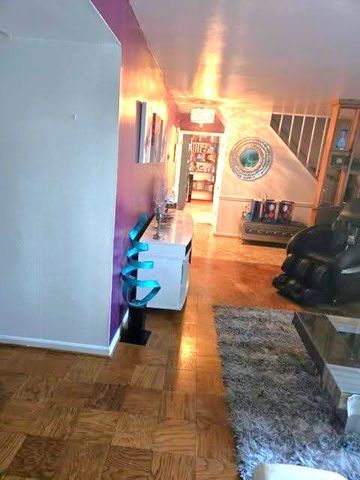 411 Seward Street, Park Forest, IL 60466