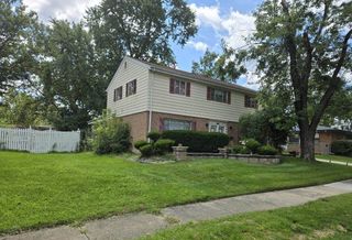 411 Seward Street, Park Forest, IL 60466