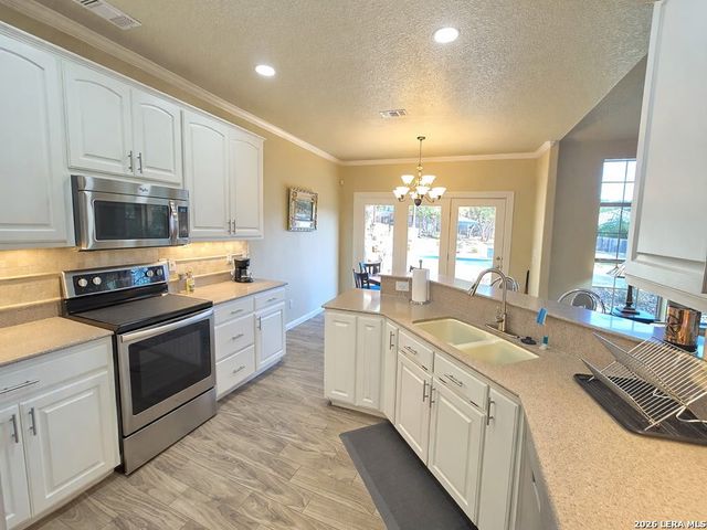 184 Stockman, Spring Branch, TX 78070