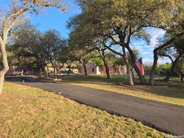 184 Stockman, Spring Branch, TX 78070