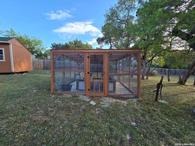 184 Stockman, Spring Branch, TX 78070