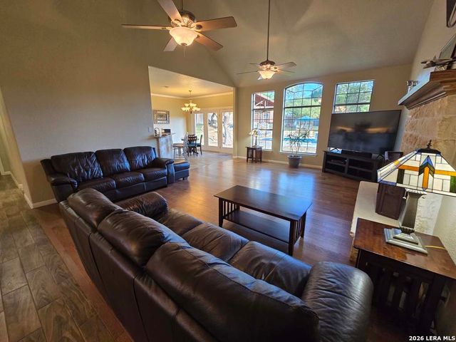 184 Stockman, Spring Branch, TX 78070