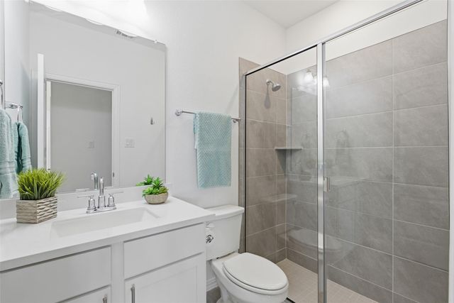 316 Clearlake DR, Hutto, TX 78634