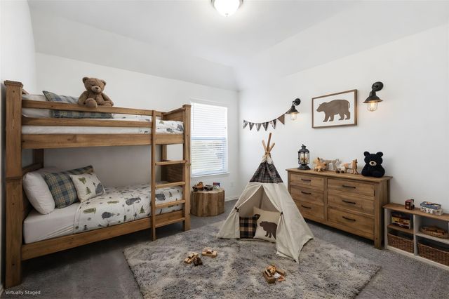 316 Clearlake DR, Hutto, TX 78634