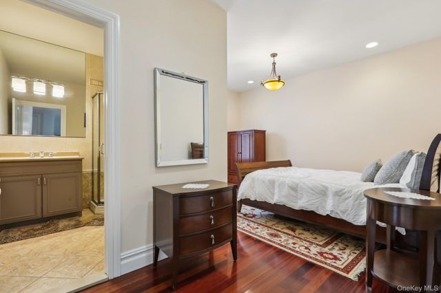 2 Tompkins Court, Nyack, NY 10960