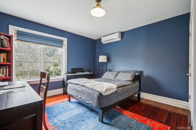 2 Tompkins Court, Nyack, NY 10960