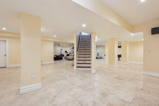 2 Tompkins Court, Nyack, NY 10960