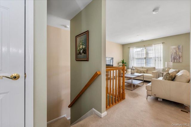 6 Robert Lane, Middle Island, NY 11953