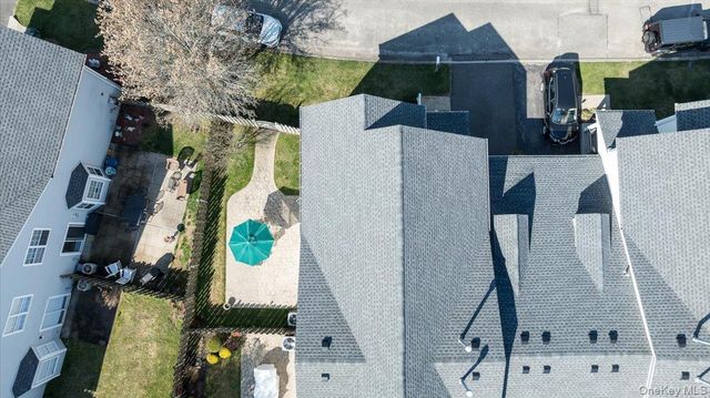 6 Robert Lane, Middle Island, NY 11953