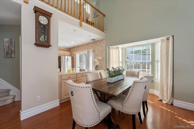 6 Robert Lane, Middle Island, NY 11953
