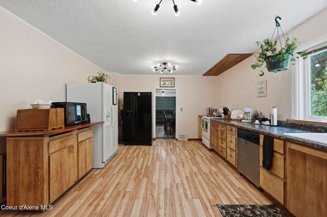 129 Littlefield DR, Sandpoint, ID 83864