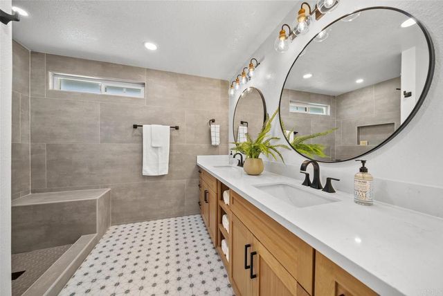 9306 Hollyhock Lane, Spring Valley, CA 91977