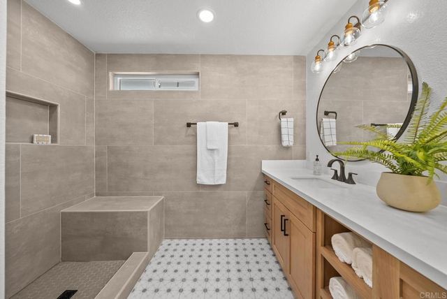 9306 Hollyhock Lane, Spring Valley, CA 91977