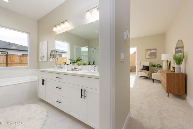 585 Sage Grouse Lp, Gardnerville, NV 89460