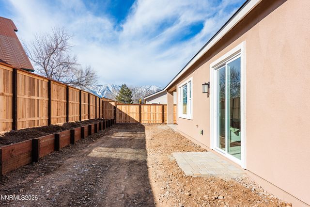 585 Sage Grouse Lp, Gardnerville, NV 89460