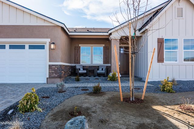 585 Sage Grouse Lp, Gardnerville, NV 89460