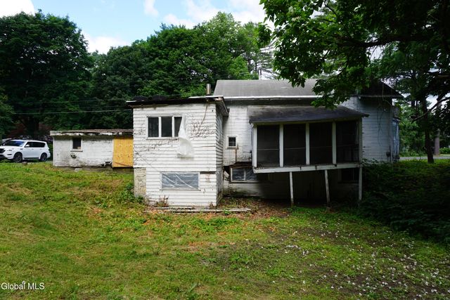 100 Brook Road, Saratoga Springs, NY 12866