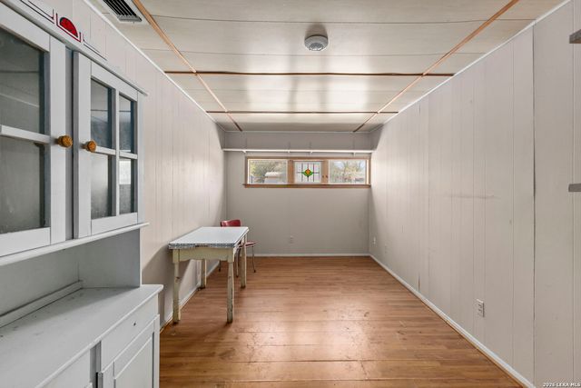 5119 Arrowhead Dr, San Antonio, TX 78228