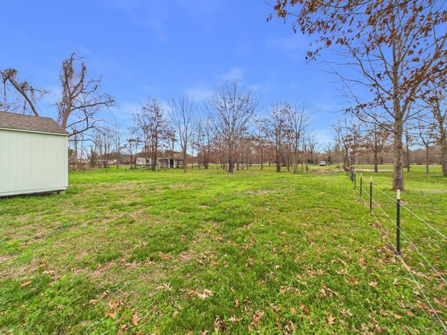 282-B Route 66, Livingston, TX 77351