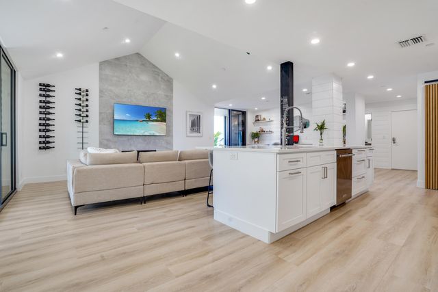 1000 N Us Highway 1 Ja301, Jupiter, FL 33477