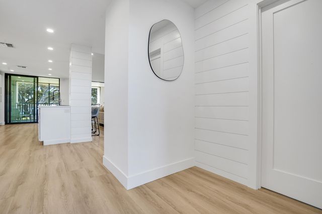 1000 N Us Highway 1 Ja301, Jupiter, FL 33477